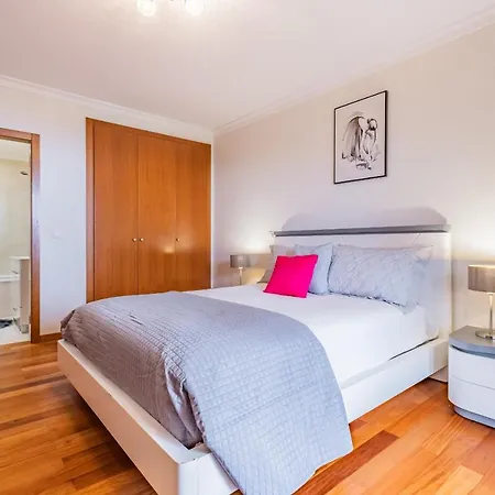 Canico Penthouse By Homie * Santa Cruz (Madeira)