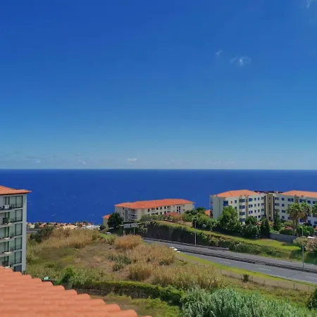 Canico Penthouse By Homie Lejlighed