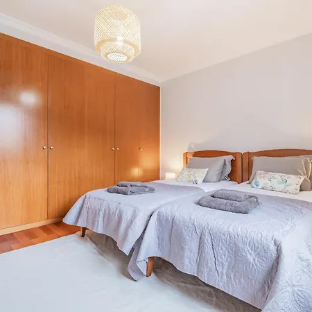 Canico Penthouse By Homie * Santa Cruz (Madeira)